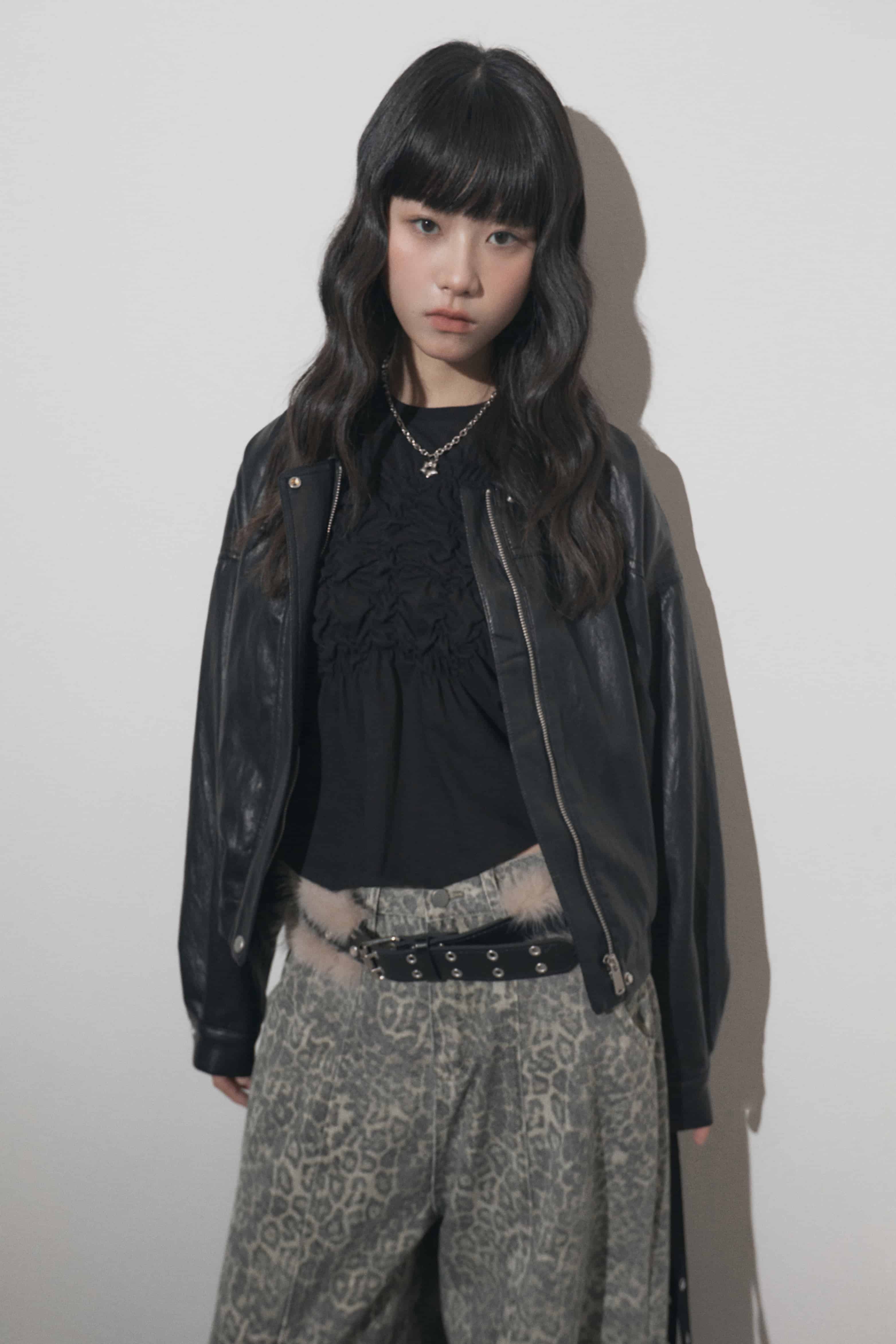 25002038 4 25002038 4